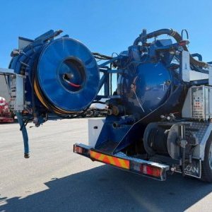 foto 7m3 sací vůz kombi Scania čistič kanalizací